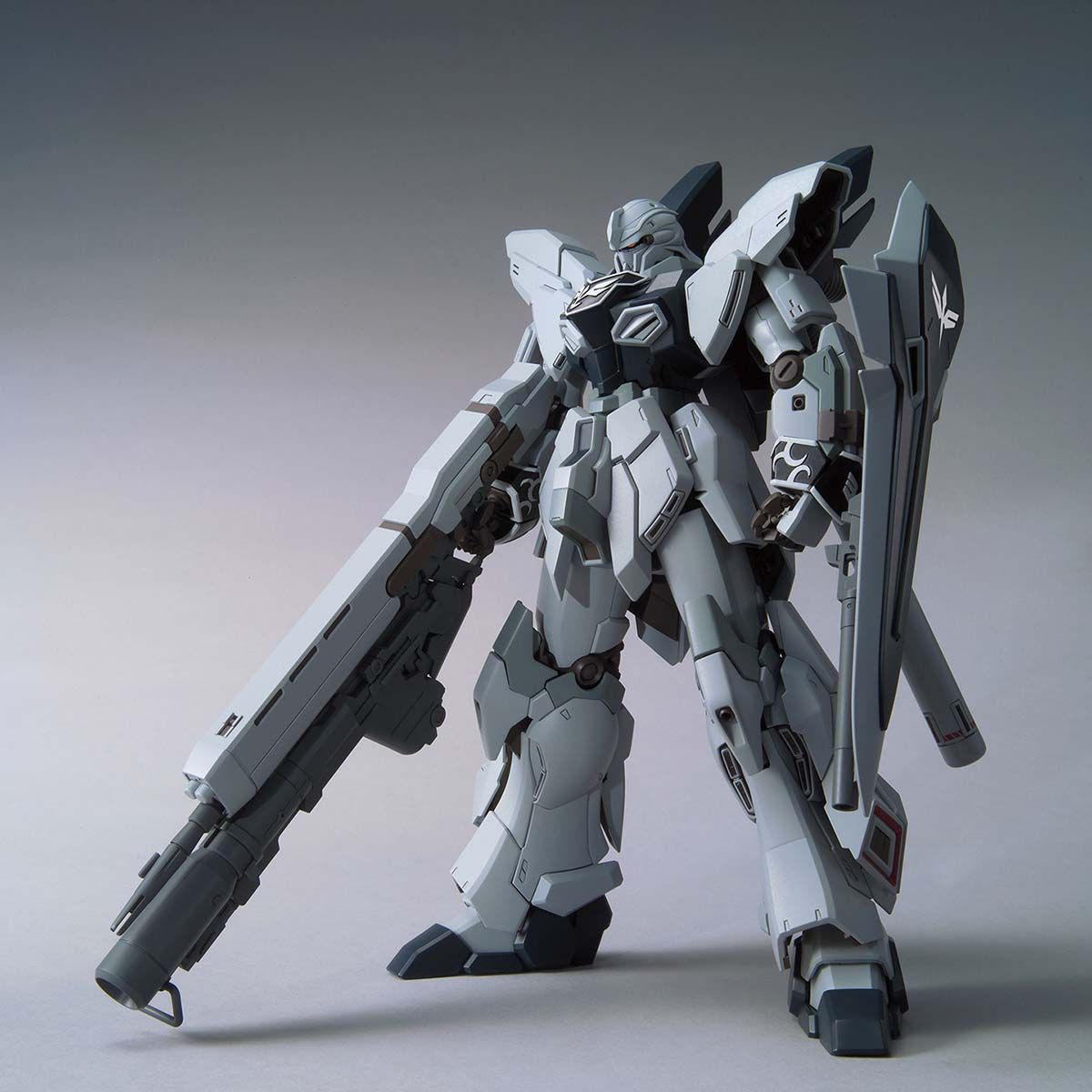 MG 1/100 Sinanju Stein (Narrative Ver.)