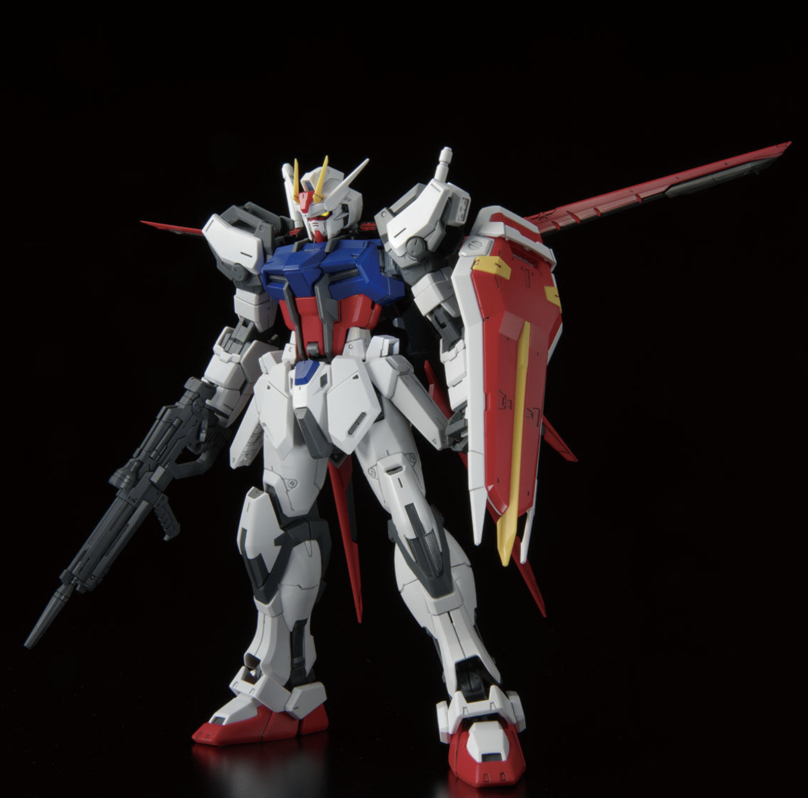 MG 1/100 Gundam Base Limited Perfect Strike Gundam Grand Slam Equipped Type - Image 3