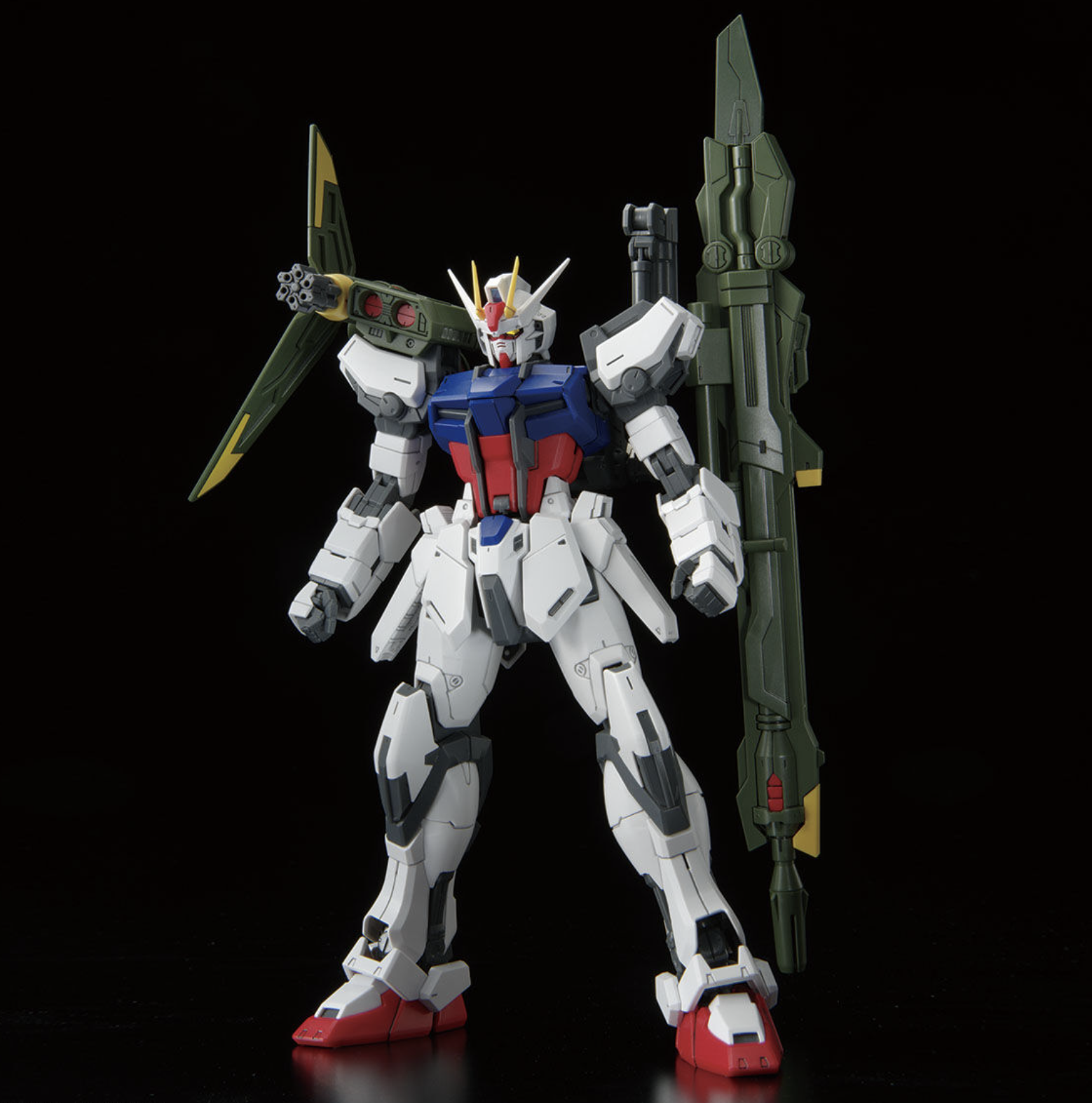 MG 1/100 Gundam Base Limited Perfect Strike Gundam Grand Slam Equipped Type - Image 4