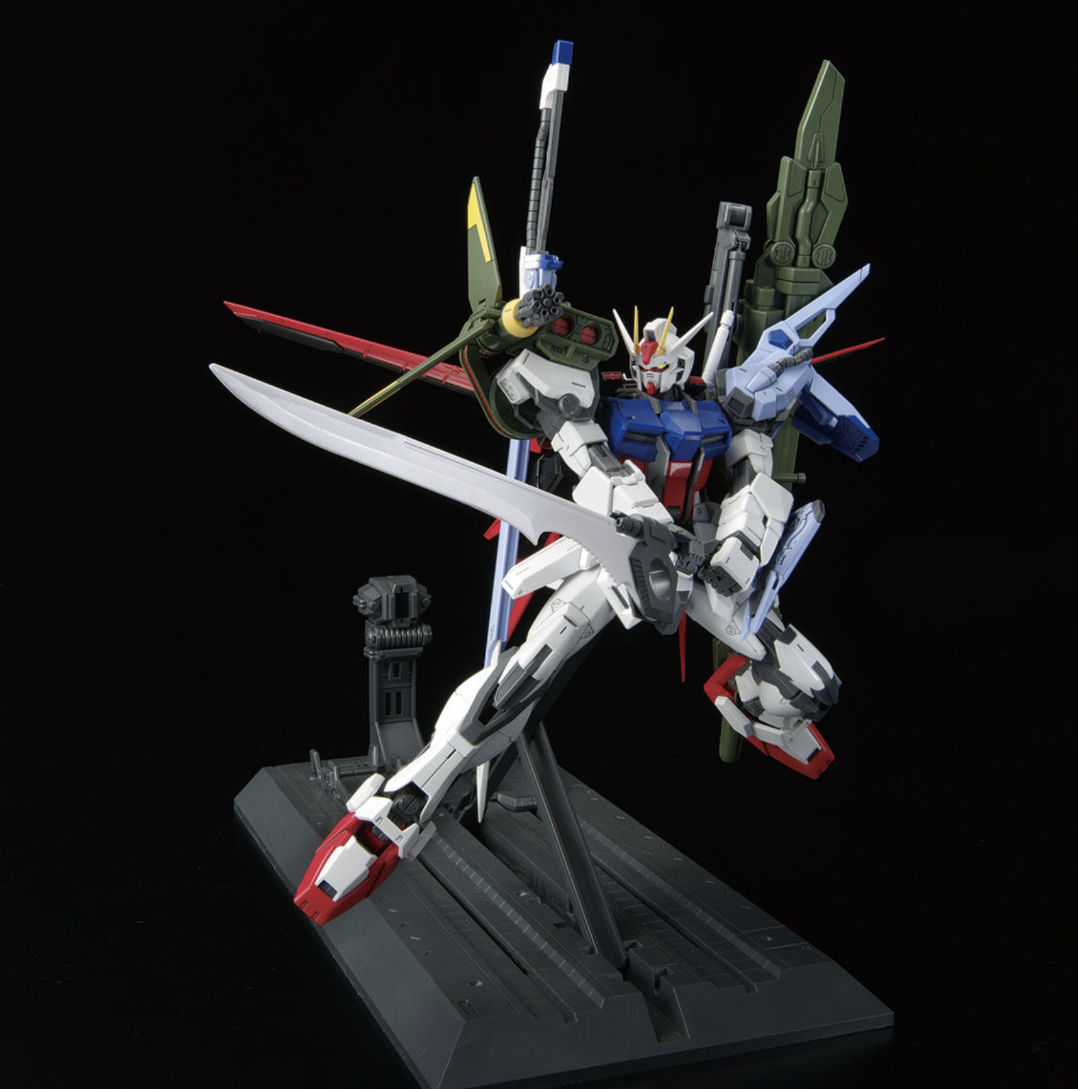 MG 1/100 Gundam Base Limited Perfect Strike Gundam Grand Slam Equipped Type - Image 8