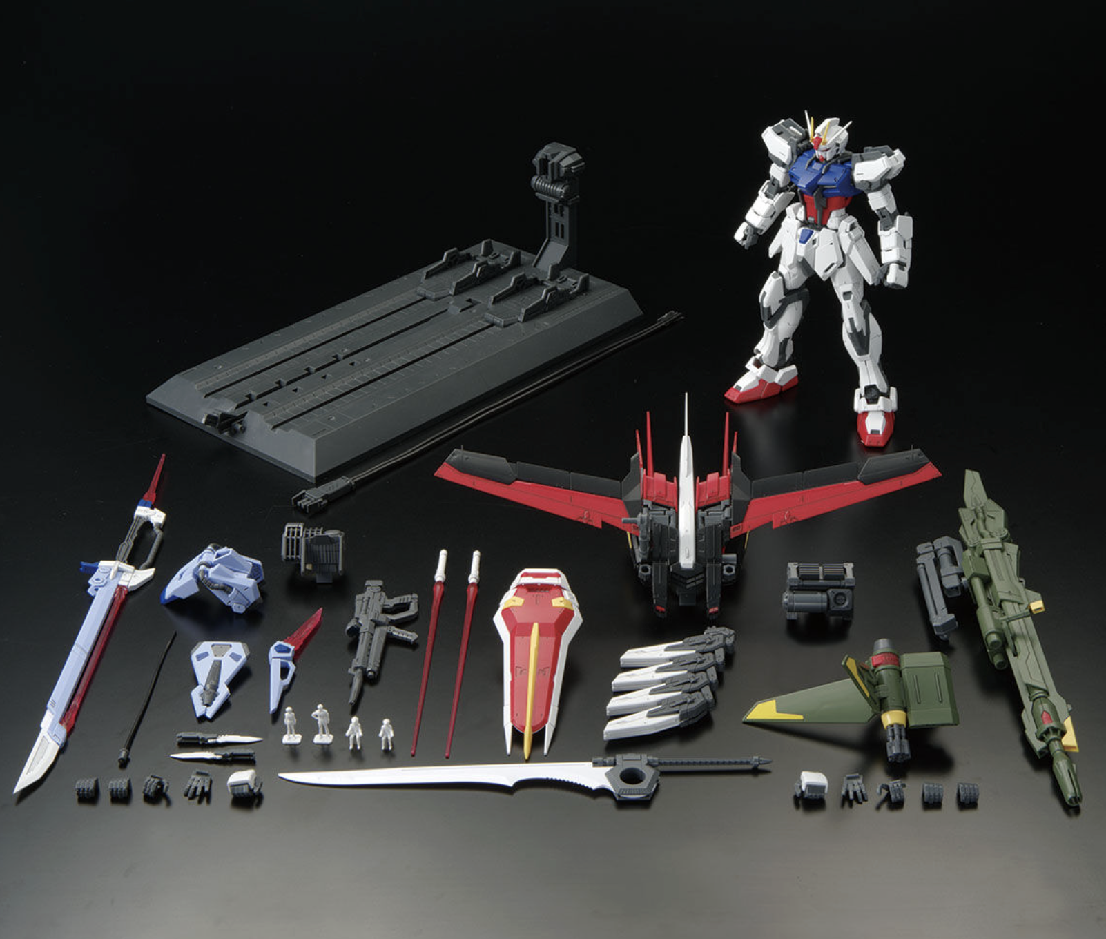MG 1/100 Gundam Base Limited Perfect Strike Gundam Grand Slam Equipped Type - Image 9