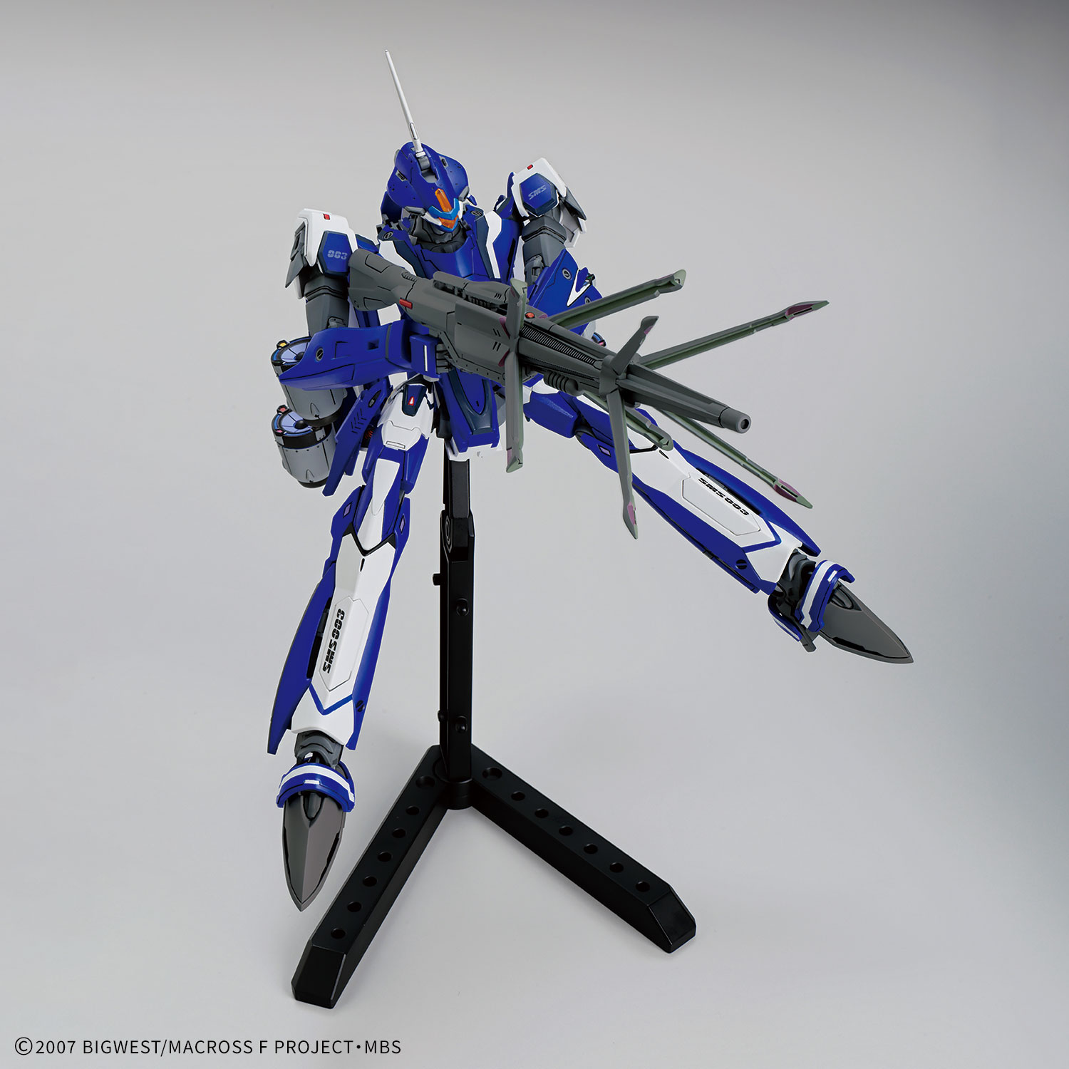 HG 1/100 VF-25G Messiah Valkyrie (Michael Blanc Custom) - Image 9