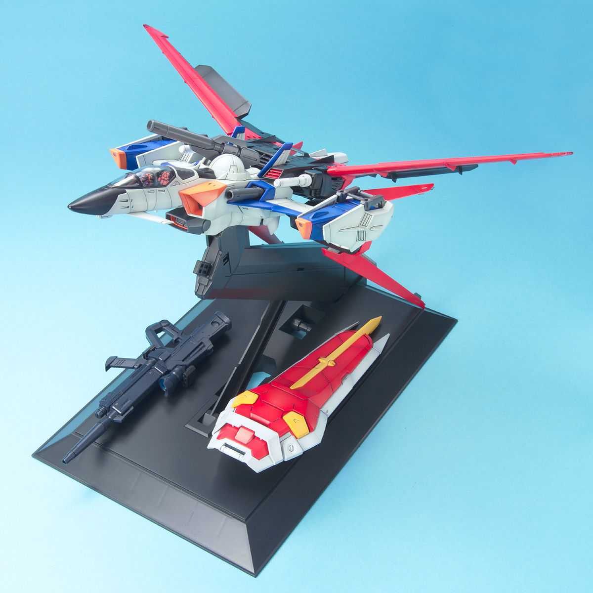PG 1/60 Skygrasper + Aile Striker