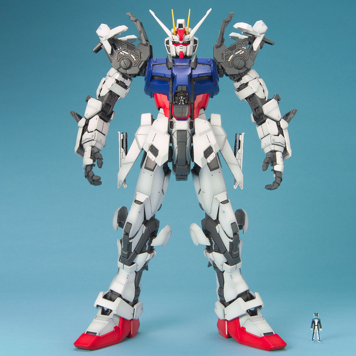 PG 1/60 Strike Gundam - Image 4